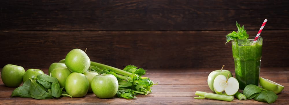 Glass,Of,Green,Juice,Smoothie,With,Spinach,,Apple,And,Celery